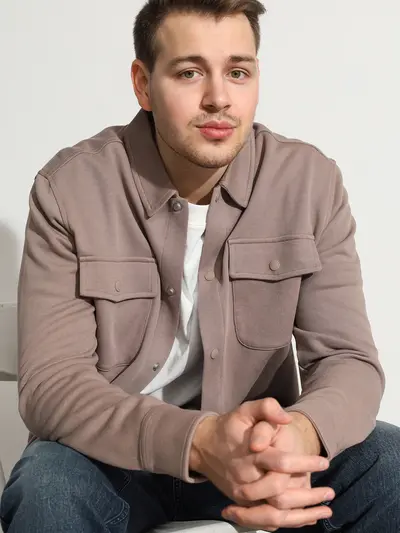 Куртка трикотажная бежевого цвета из хлопка